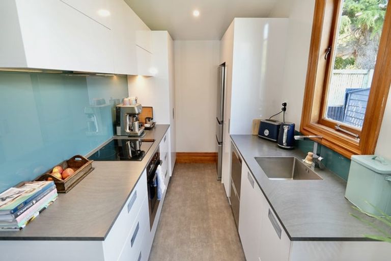 Photo of property in 73a Savage Crescent, West End, Palmerston North, 4412