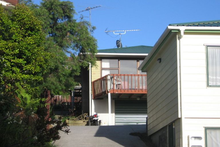 Photo of property in 40 Bruce Road, Glenfield, Auckland, 0629