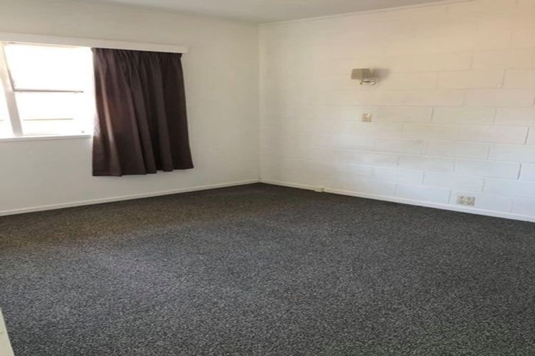 Photo of property in 54 Hillcrest Avenue, Hillcrest, Auckland, 0627