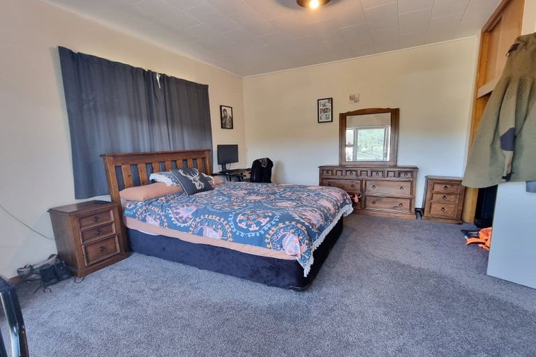 Photo of property in 63 Ranfurly Street, Runanga, 7803