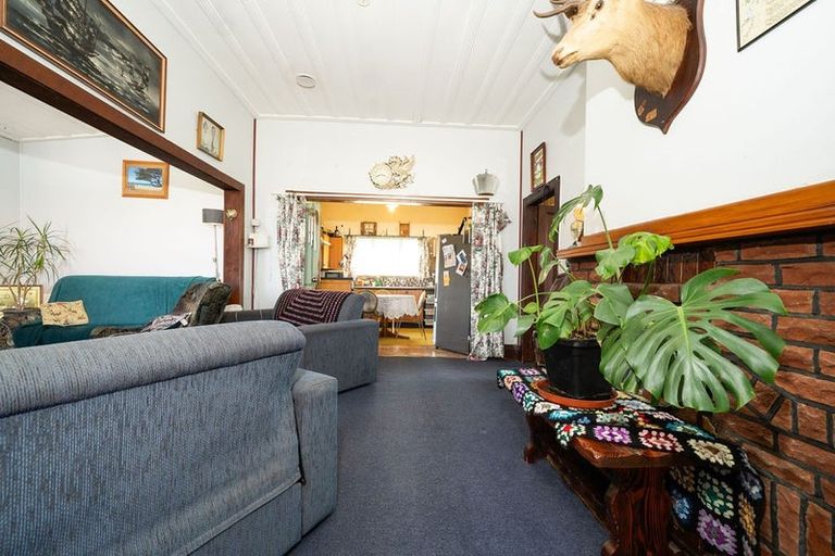 Photo of property in 15 View Road, Hikurangi, 0114