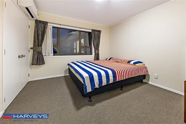 Photo of property in 2/136 Rangitoto Road, Papatoetoe, Auckland, 2025