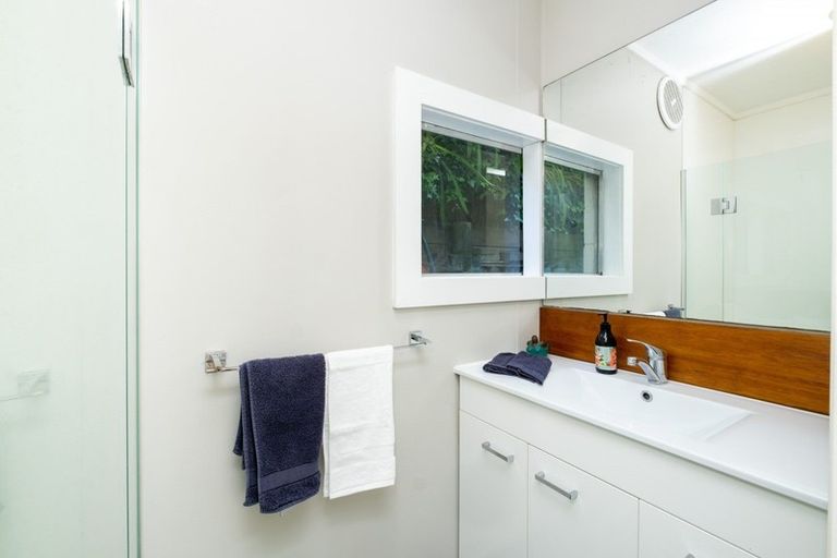 Photo of property in 64 Mchardy Street, Havelock North, 4130