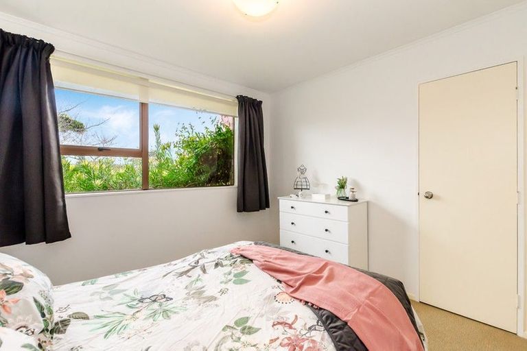 Photo of property in 62b Mazengarb Road, Paraparaumu Beach, Paraparaumu, 5032