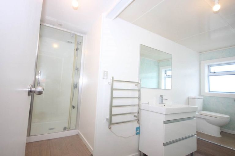 Photo of property in 11 Ayr Road, Pakuranga, Auckland, 2010