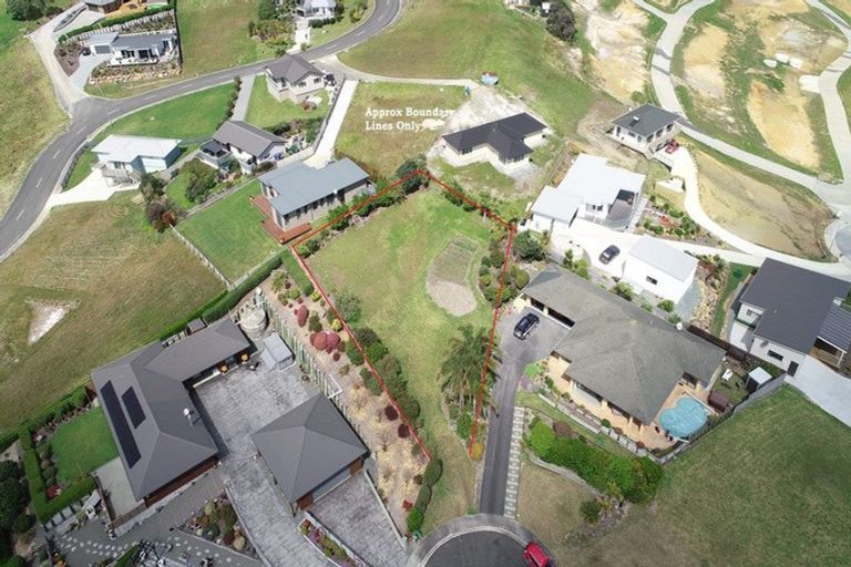 Photo of property in 9 Oden Hill, Coopers Beach, 0420