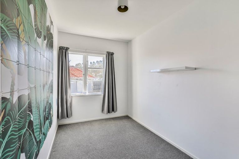Photo of property in 17 Tyburnia Avenue, Mount Albert, Auckland, 1025