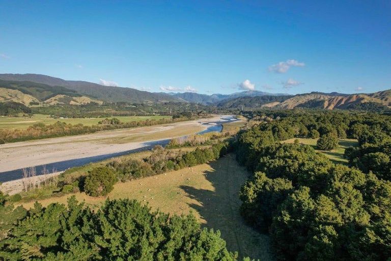 Photo of property in 329 Otaki Gorge Road, Hautere, Otaki, 5582