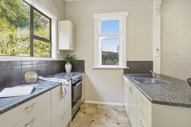 Photo of property in 40 Somerville Street, Andersons Bay, Dunedin, 9013