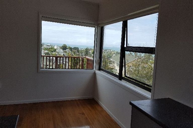 Photo of property in 3 Tudor Place, Mairangi Bay, Auckland, 0630