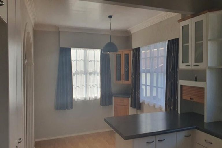 Photo of property in 323 Malfroy Road, Pomare, Rotorua, 3015