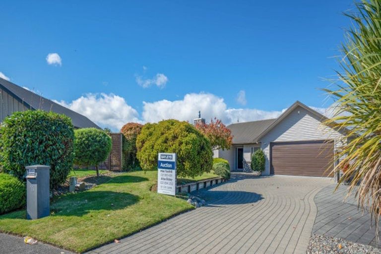Photo of property in 11 The Circle, Nukuhau, Taupo, 3330