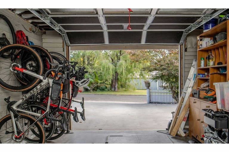 Photo of property in 3 Tuatahi Place, Kerikeri, 0230