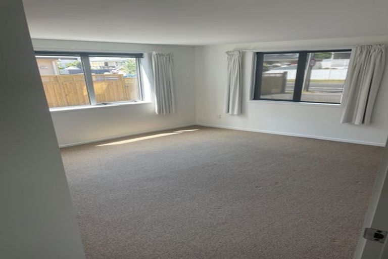 Photo of property in 1163 Papamoa Beach Road, Papamoa Beach, Papamoa, 3118