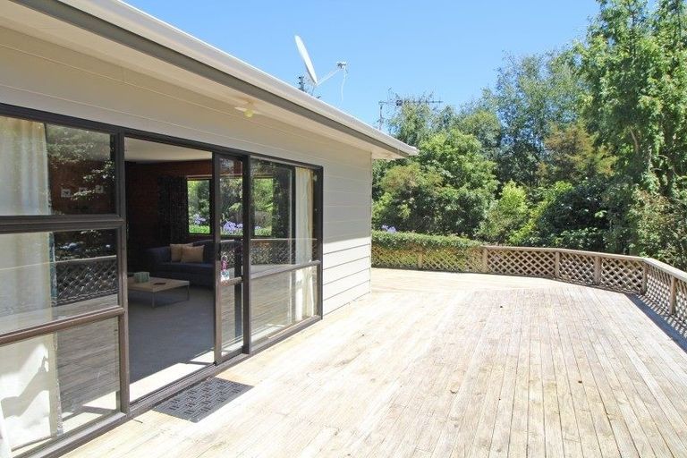 Photo of property in 242 Rereahu Avenue, Hatepe, Turangi, 3382