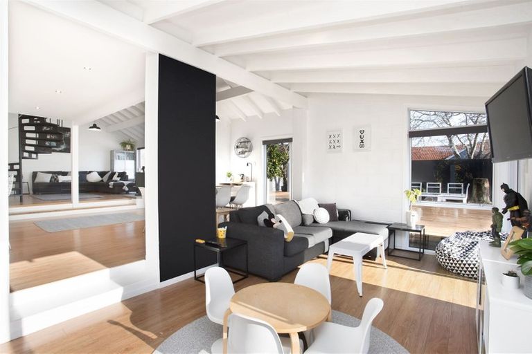 Photo of property in 10a Fovant Street, Russley, Christchurch, 8042