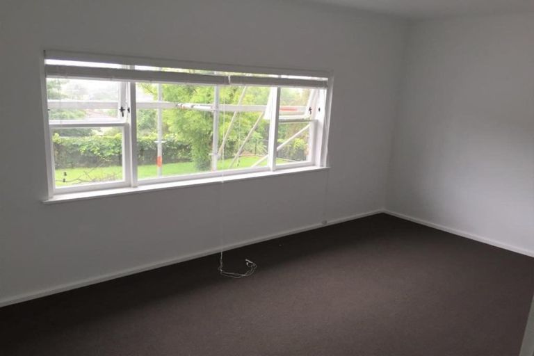 Photo of property in 74 Forest Lake Road, Forest Lake, Hamilton, 3200