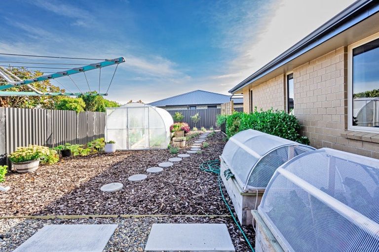 Photo of property in 65 Oteramika Road, Rockdale, Invercargill, 9812