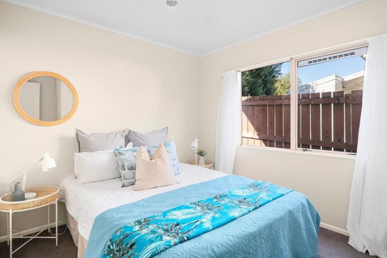 Photo of property in 74 Esmeralda Street, Welcome Bay, Tauranga, 3112