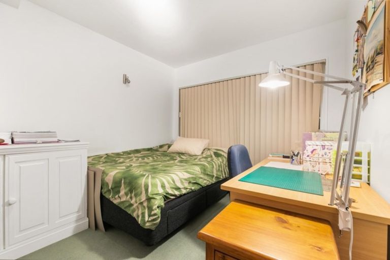 Photo of property in 5/81 Birkenhead Avenue, Birkenhead, Auckland, 0626