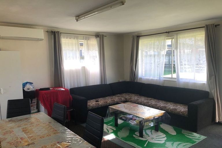 Photo of property in 18 Leith Court, Papatoetoe, Auckland, 2104