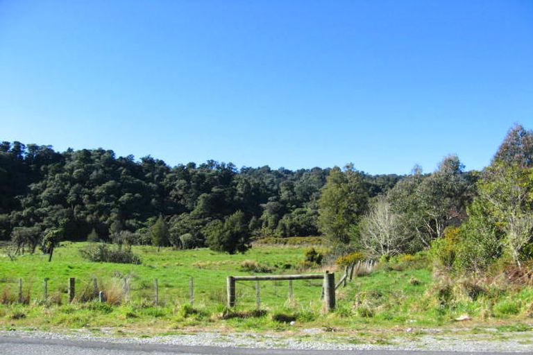 Photo of property in 227 Marsden Road, Greymouth, 7805