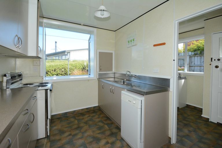 Photo of property in 38 Dundonald Street, Tainui, Dunedin, 9013