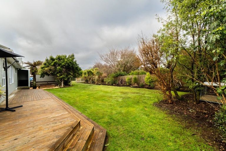 Photo of property in 10 Mahuri Road, Otatara, Invercargill, 9879