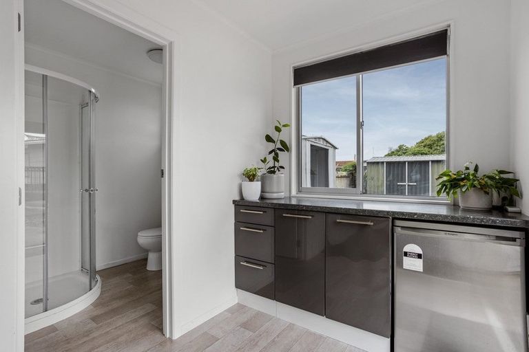 Photo of property in 14 Alpha Avenue, Coastlands, Whakatane, 3120
