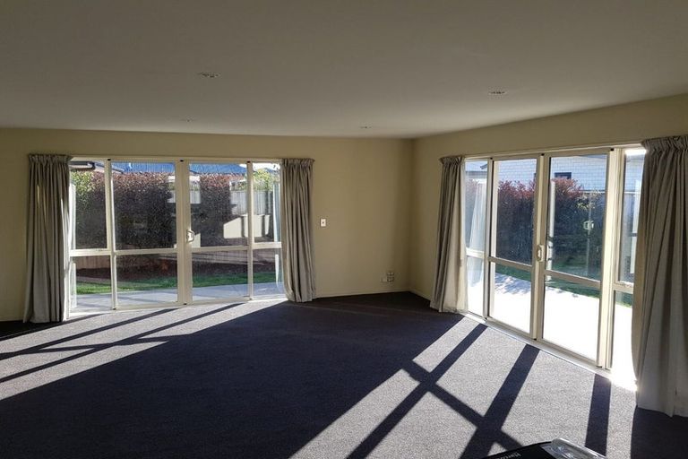 Photo of property in 8 Manuka Street, Pegasus, 7612