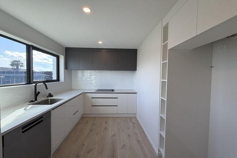 Photo of property in 34b Hyperion Drive, Randwick Park, Auckland, 2105