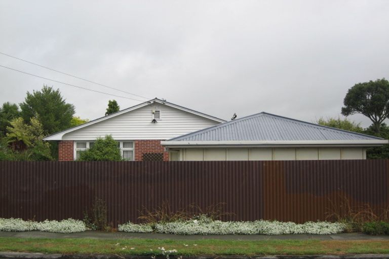 Photo of property in 93a Gayhurst Road, Dallington, Christchurch, 8061