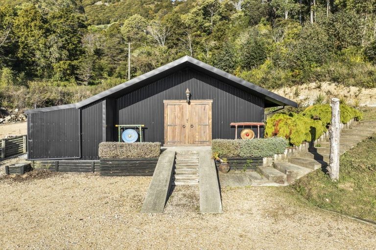 Photo of property in 141 Rocklands Road, Clifton, Takaka, 7183