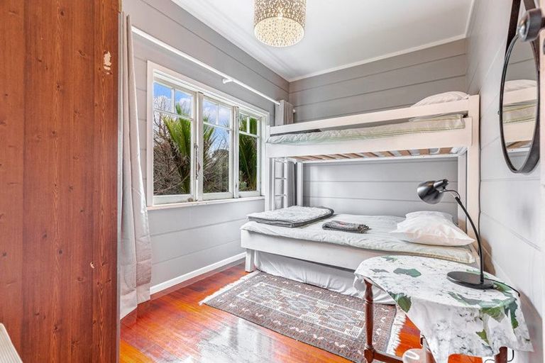 Photo of property in 70 Mahana Road, Waimauku, 0881