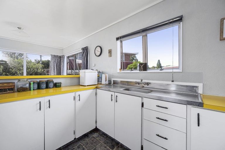 Photo of property in 15a Coulter Road, Owhata, Rotorua, 3010