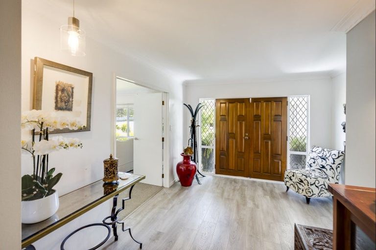 Photo of property in 2 Fern Grove, Taradale, Napier, 4112