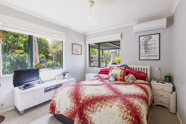 Photo of property in 59 Hetley Crescent, Taradale, Napier, 4112