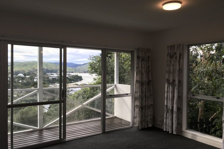 Photo of property in 2/12 Kenef Road, Paremata, Porirua, 5024