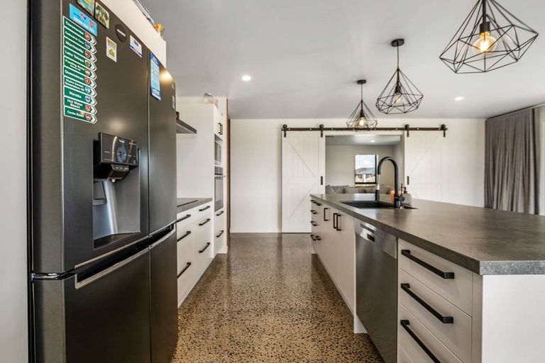 Photo of property in 6 Mcwatters Drive, Ngatea, 3503