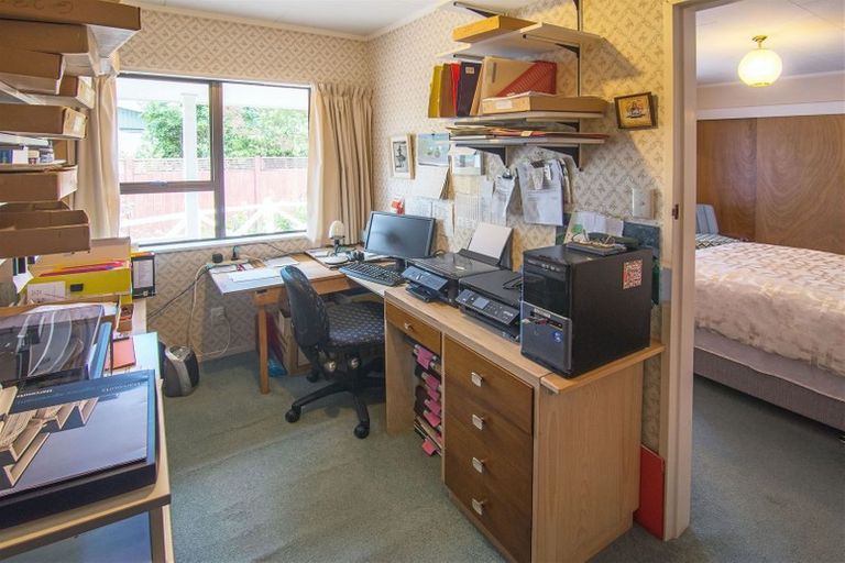 Photo of property in 6 Rewa Place, Lansdowne, Masterton, 5810