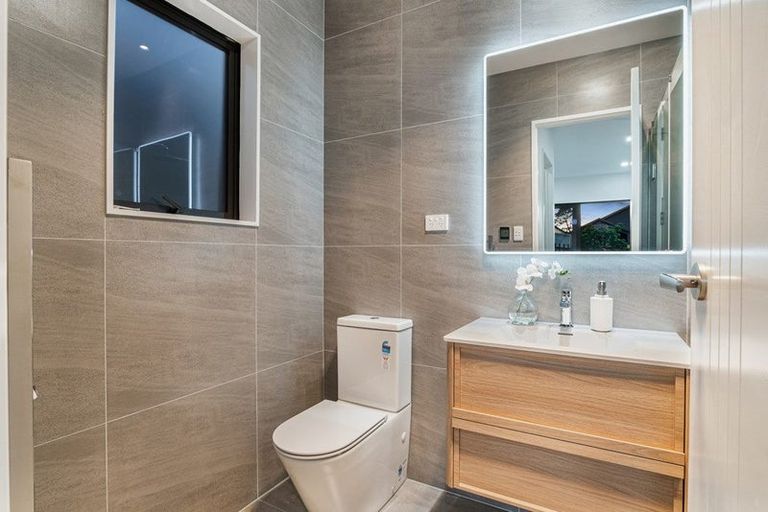 Photo of property in 88 Huanui Drive, Wainui, 0992