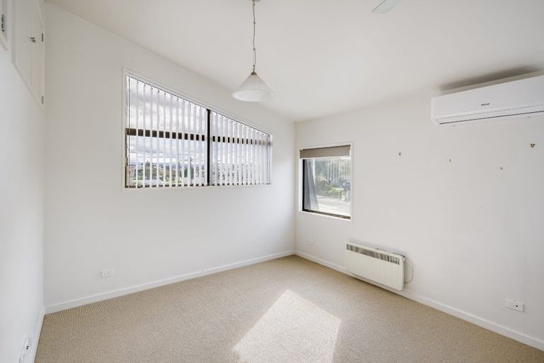 Photo of property in 138c Charles Street, Westshore, Napier, 4110