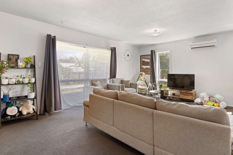 Photo of property in 43b Enfield Street, Nawton, Hamilton, 3200