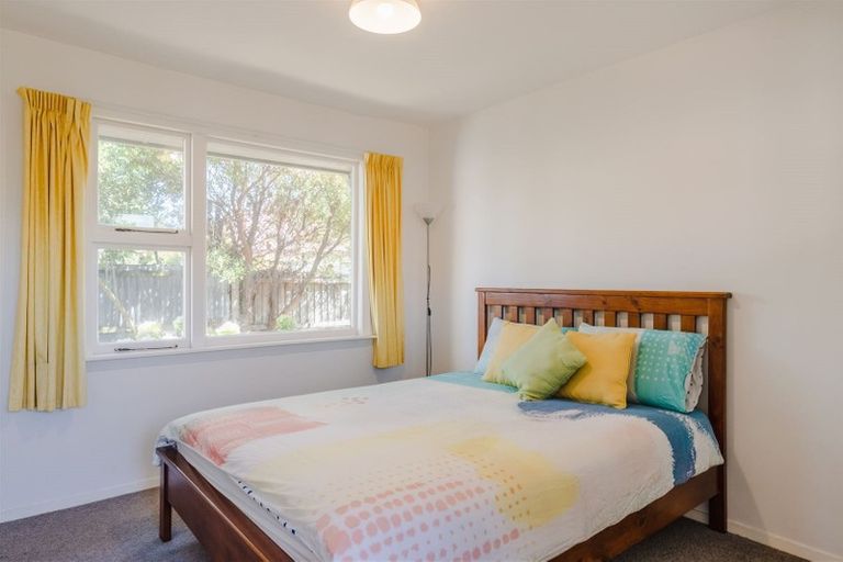 Photo of property in 30 Bevington Street, Avonhead, Christchurch, 8042