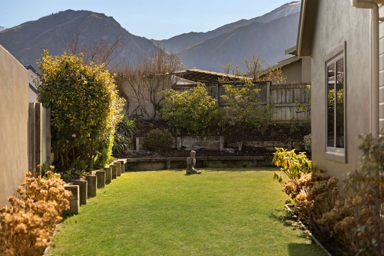Photo of property in 84 Cotter Avenue, Arrowtown, 9302