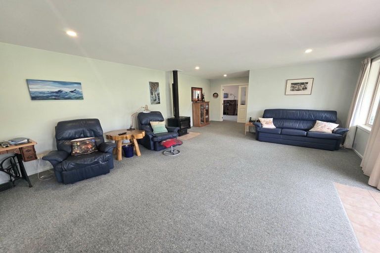 Photo of property in 374 Airedale Road, Weston, Oamaru, 9492