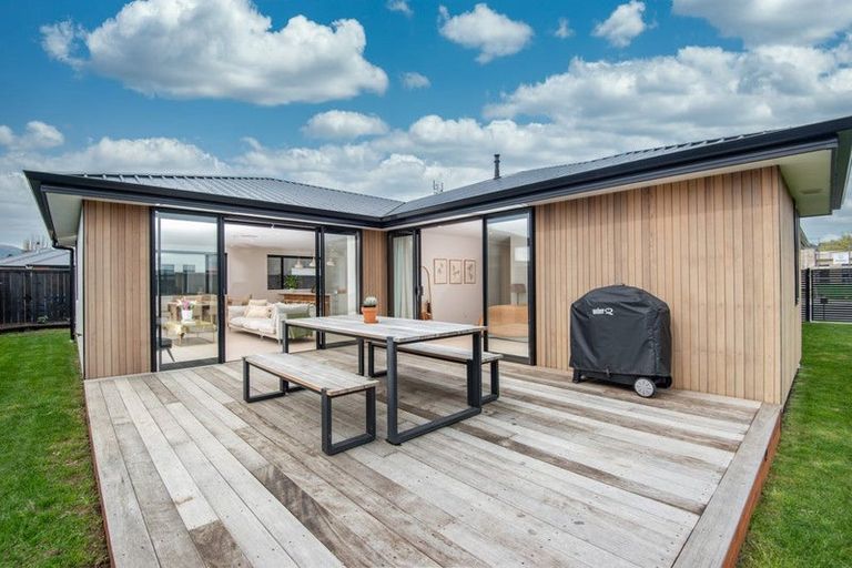 Photo of property in 17 Silverdale Place, Mosgiel, 9024