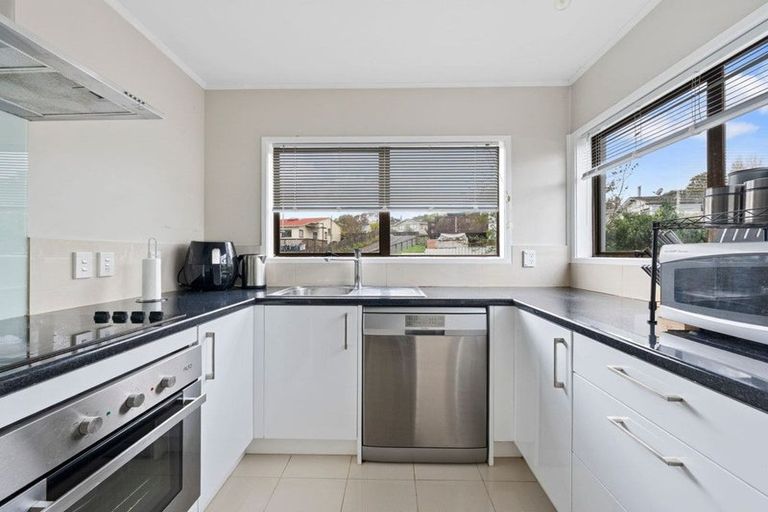 Photo of property in 31 Kellett Road, Ranui, Auckland, 0612