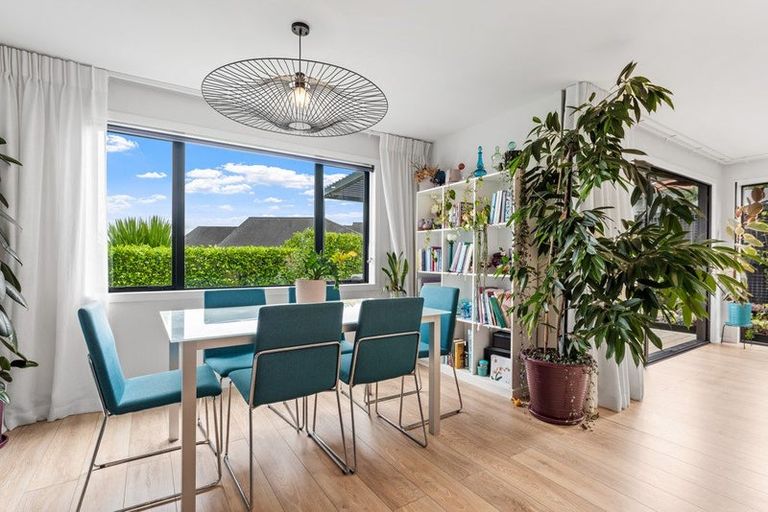 Photo of property in 44 Midshipman Court, Gulf Harbour, Whangaparaoa, 0930