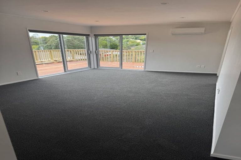Photo of property in 16 Terra Nova Street, Glen Eden, Auckland, 0602